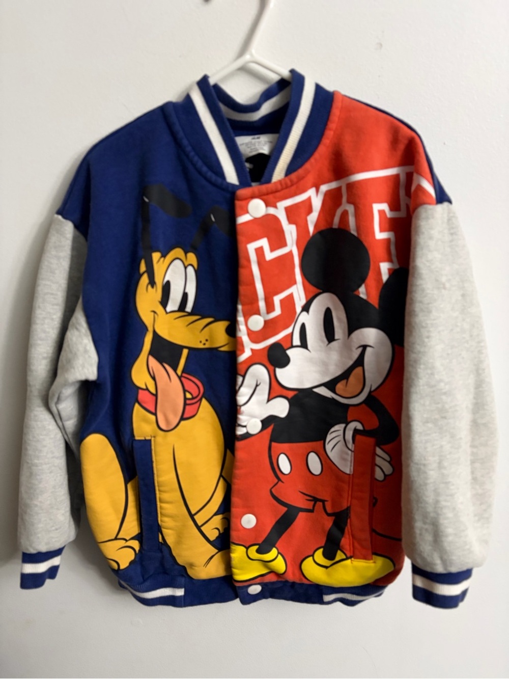 H&M X Disney jacket Mickey Mouse & Pluto 6-8 years